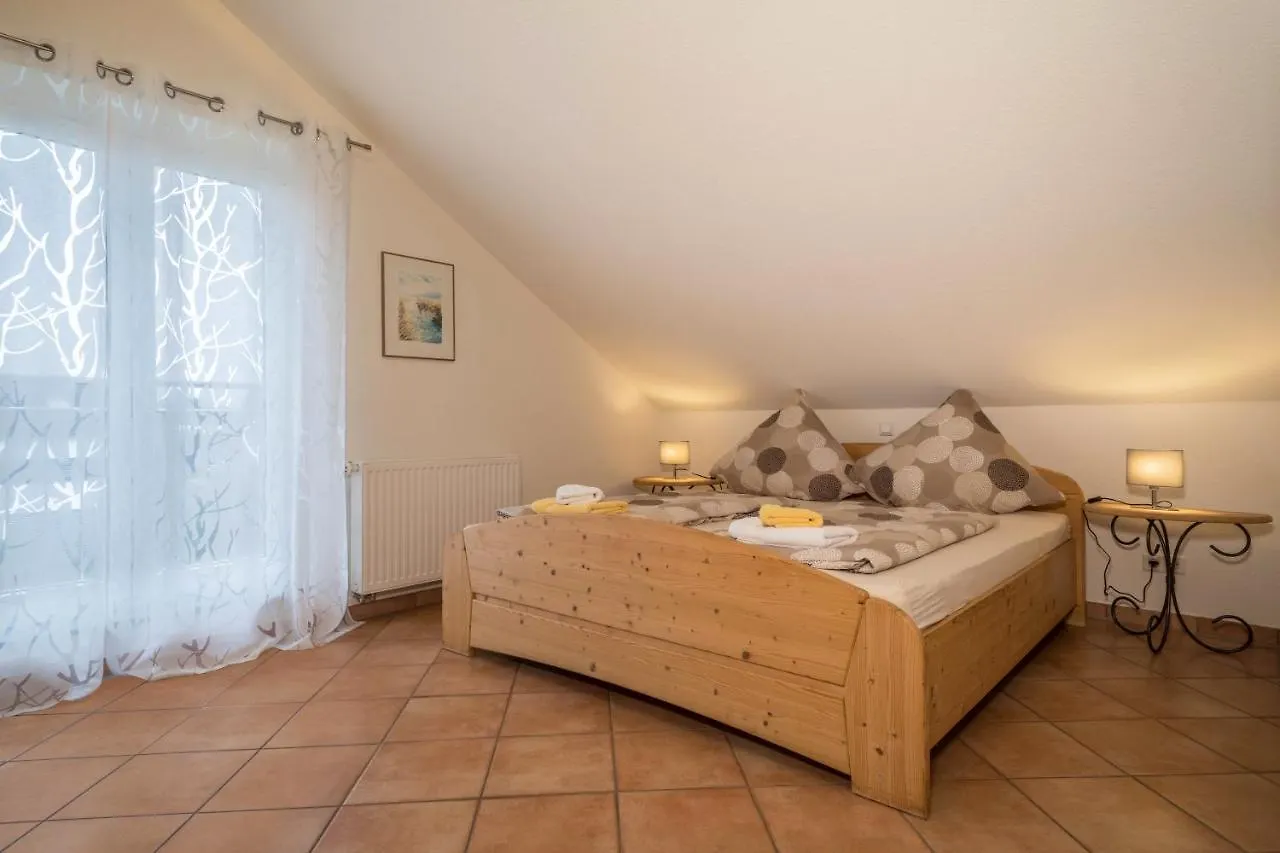 Haus Sonnenseite Wohnung Pfaender Wasserburg Apartman